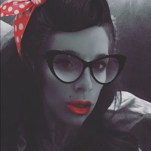 Meet your Posher, Kodi